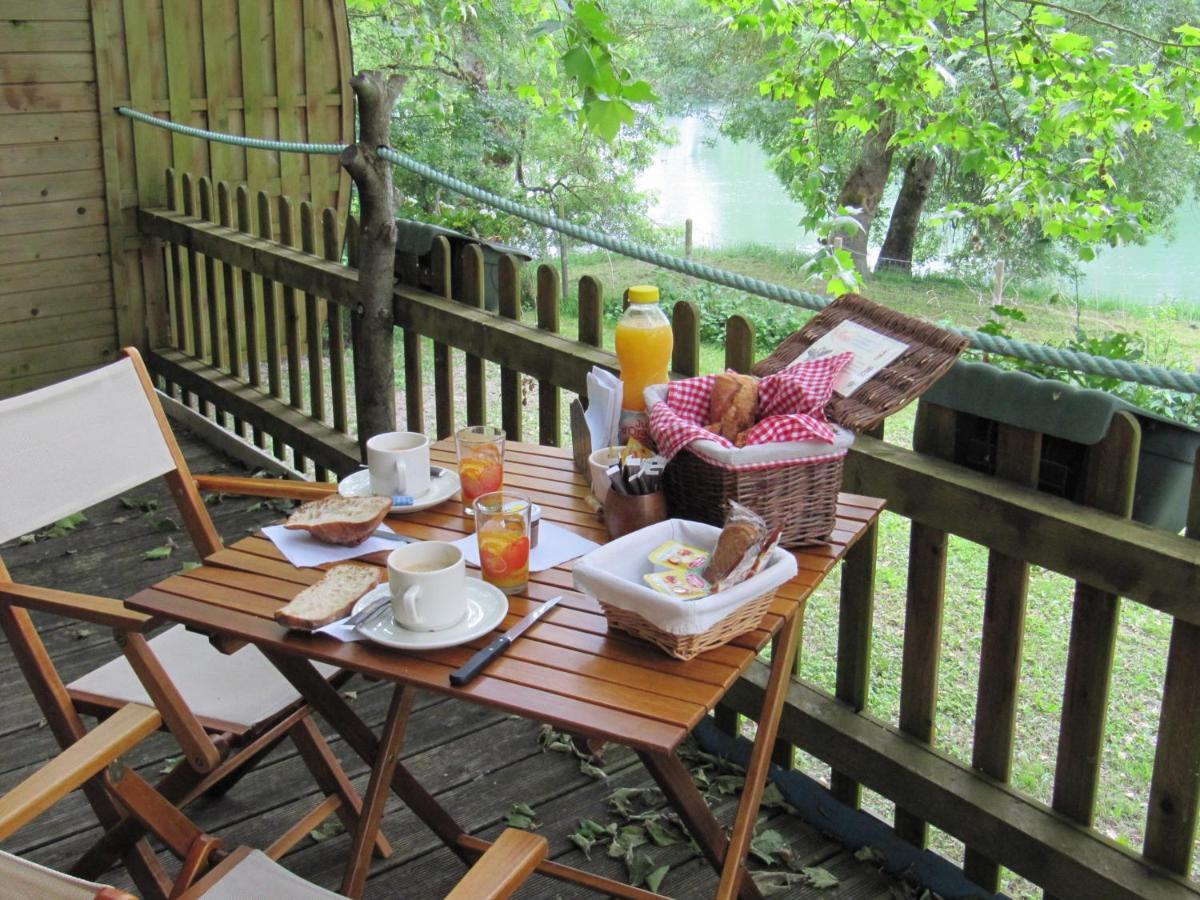 Camping Belle Riviere Chaniers Экстерьер фото