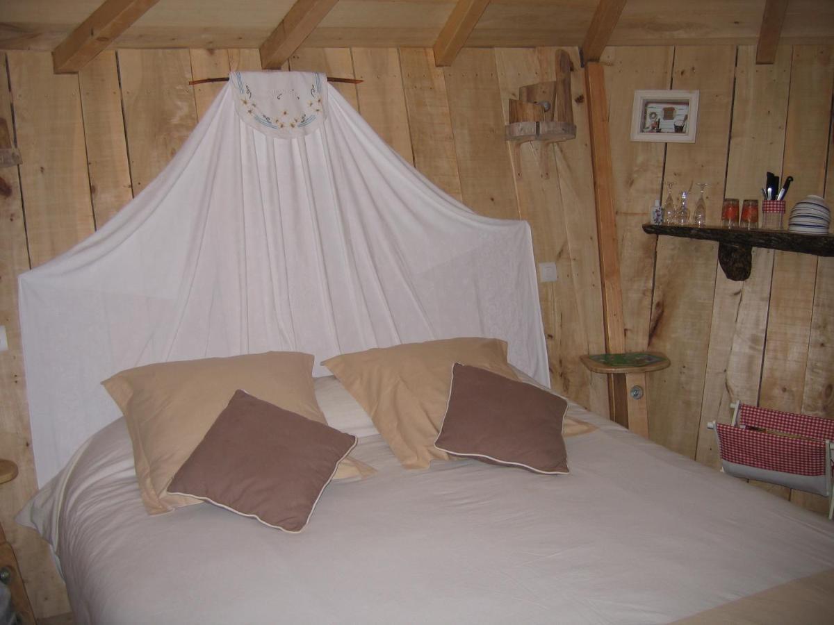 Camping Belle Riviere Chaniers Экстерьер фото